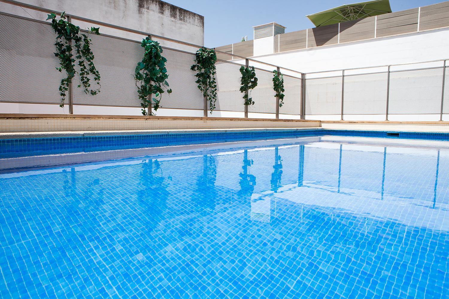 Charming Apartment With Pool And Garage Sevilha Exterior foto
